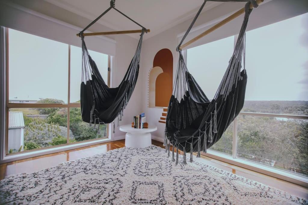 The Hangout King Beds Hammock Chairs With A View Port Campbell Bagian luar foto